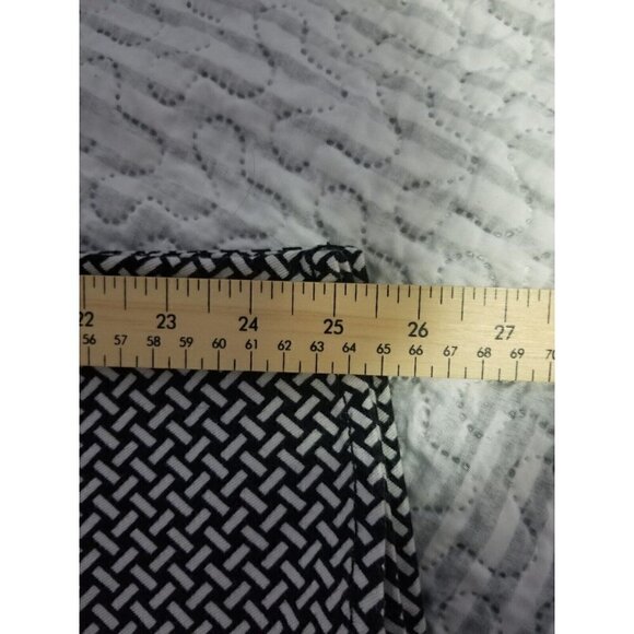 7 For All Mankind Black White Grid Pattern Ankle Skinny Size 30 - Picture 10 of 10